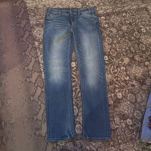 Levi’s straight leg jeans